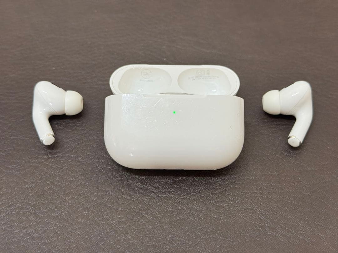 AirPods Pro 2 第2世代　A2700 A2698 A2699