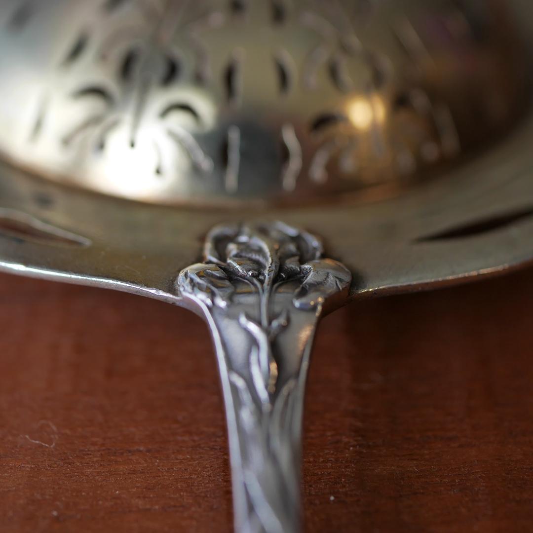 ◆PUIFORCAT◆ピュイフォルカ◆アイリス◆純銀ティーストレーナー◆