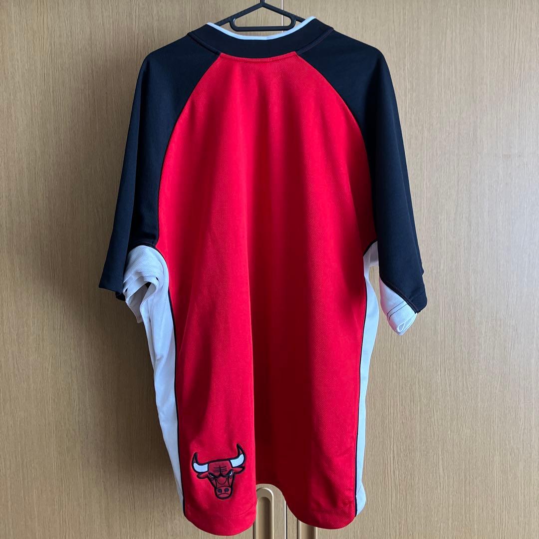 NIKE NBA シカゴ ブルズ ウォームアップシャツ ジャージ Mサイズ