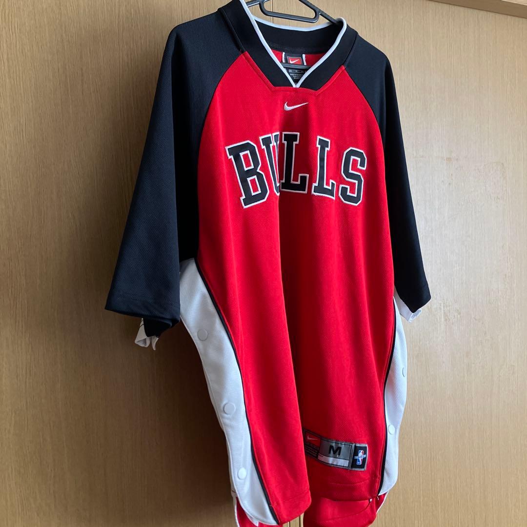 NIKE NBA シカゴ ブルズ ウォームアップシャツ ジャージ Mサイズ