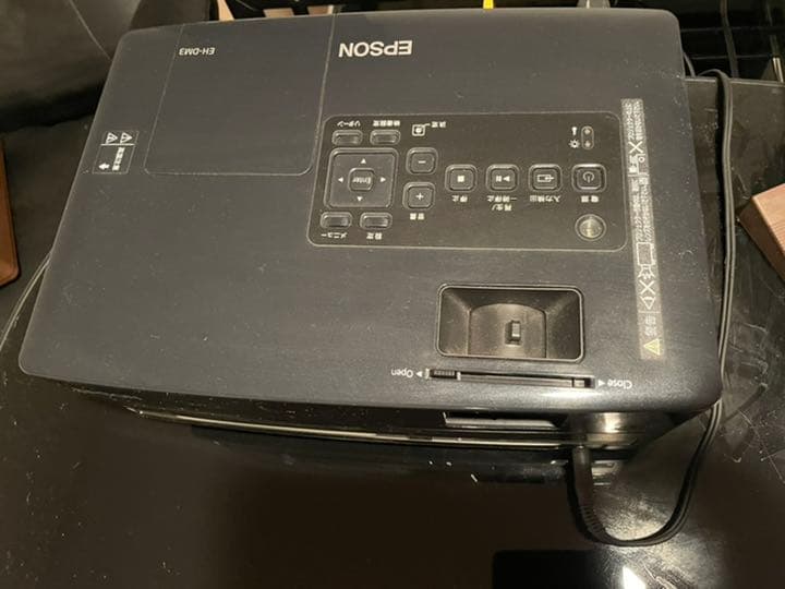 EPSON EHDM3 プロジェクター