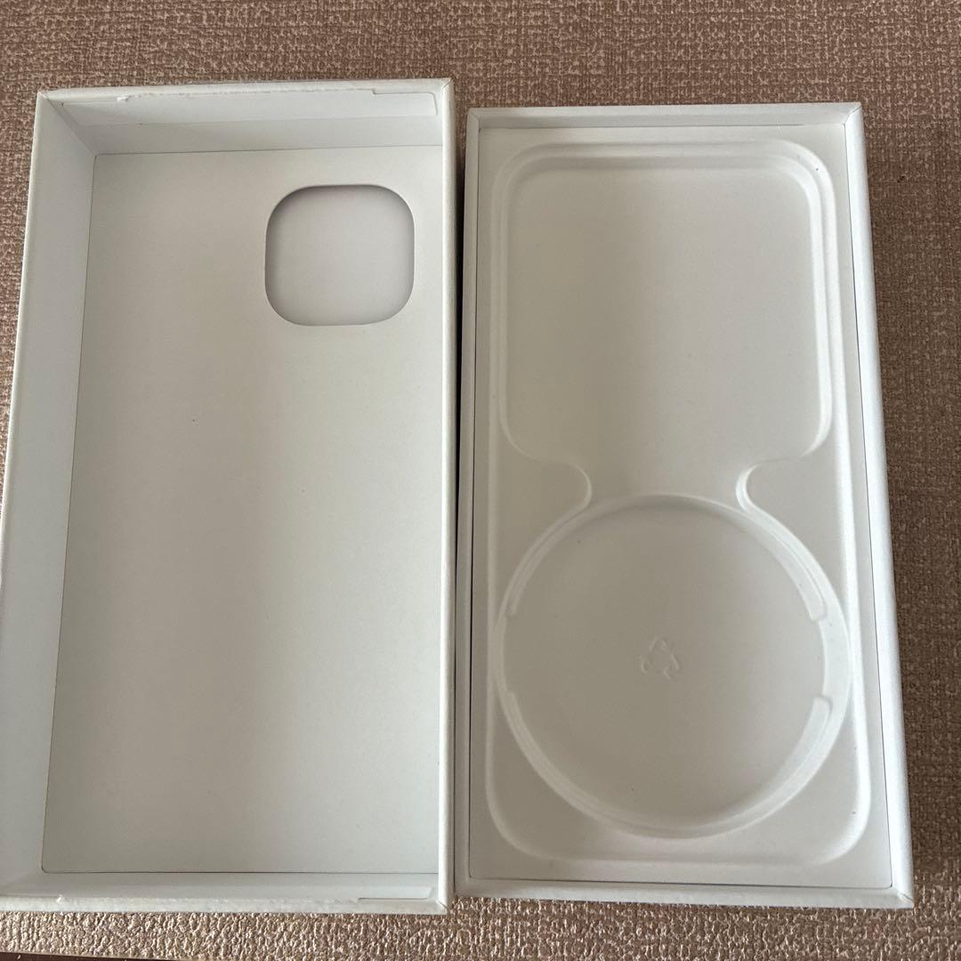 iphone15 128GB グリーン　au ジャンク品