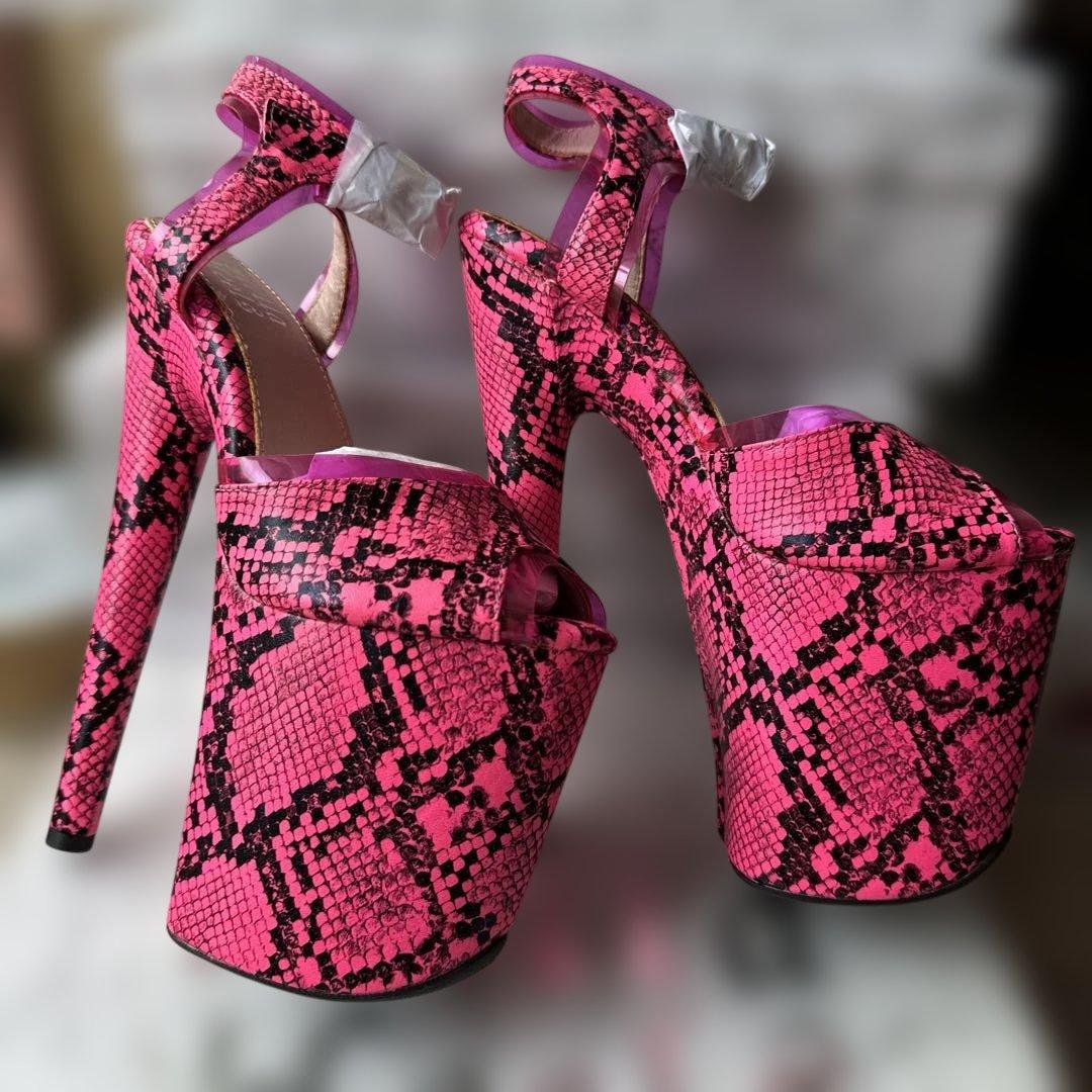 専用　ヘラヒール　ピンク ヘビ柄 、ベージュ、スノーレオパード