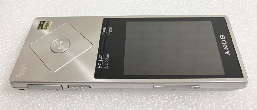 【バッテリー良好】ソニー　ウォークマン　NW-A26 32GB 白銀