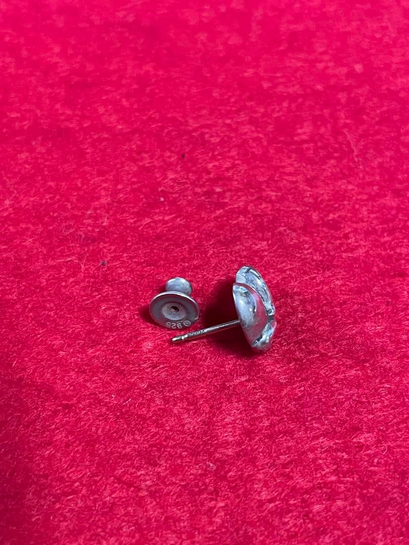 正規品クロムハーツ　ハートピアス