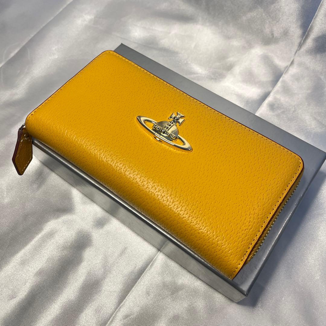 新品 Vivienne Westwood イエロー 長財布 縁起の良い黄色