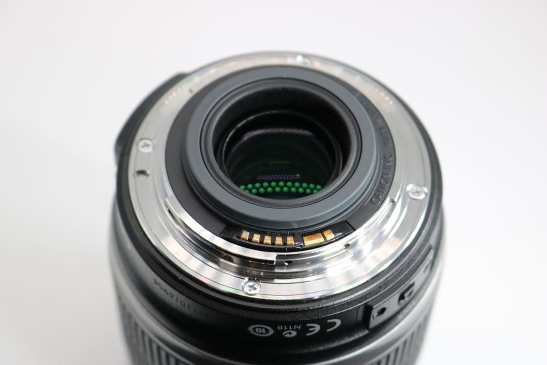 超美品 【Canon EF-S 18-200mm IS 】 EFレンズ　安心保証