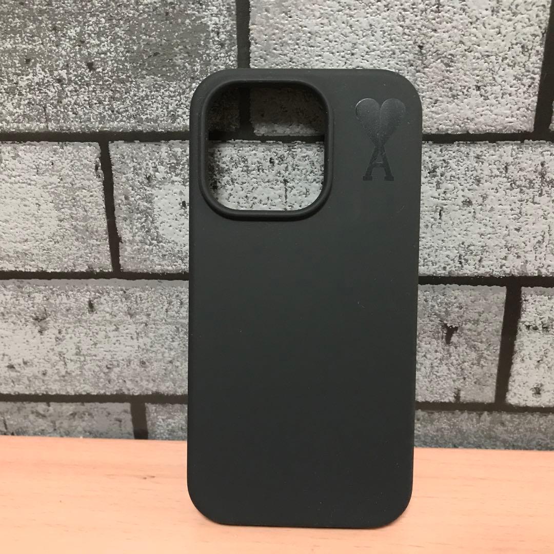 AMI ALEXANDRE MATTIUSSI iPhone14Proケース