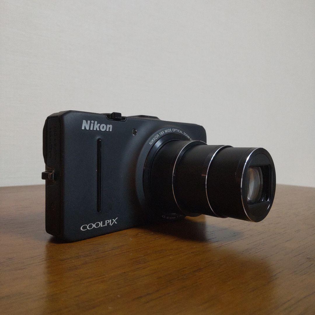 Nikon COOLPIX デジタルカメラ