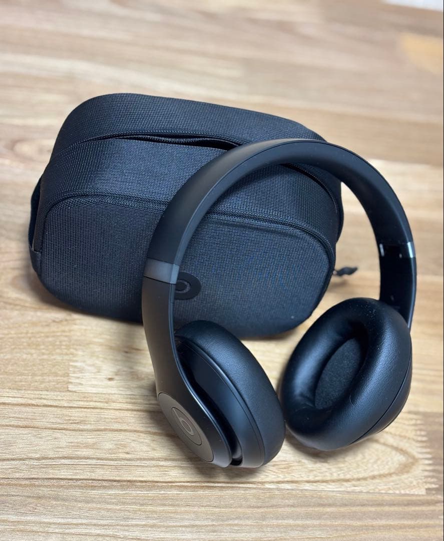 Beats Studio Pro ブラック ワイヤレスヘッドホン 収納ケース付き