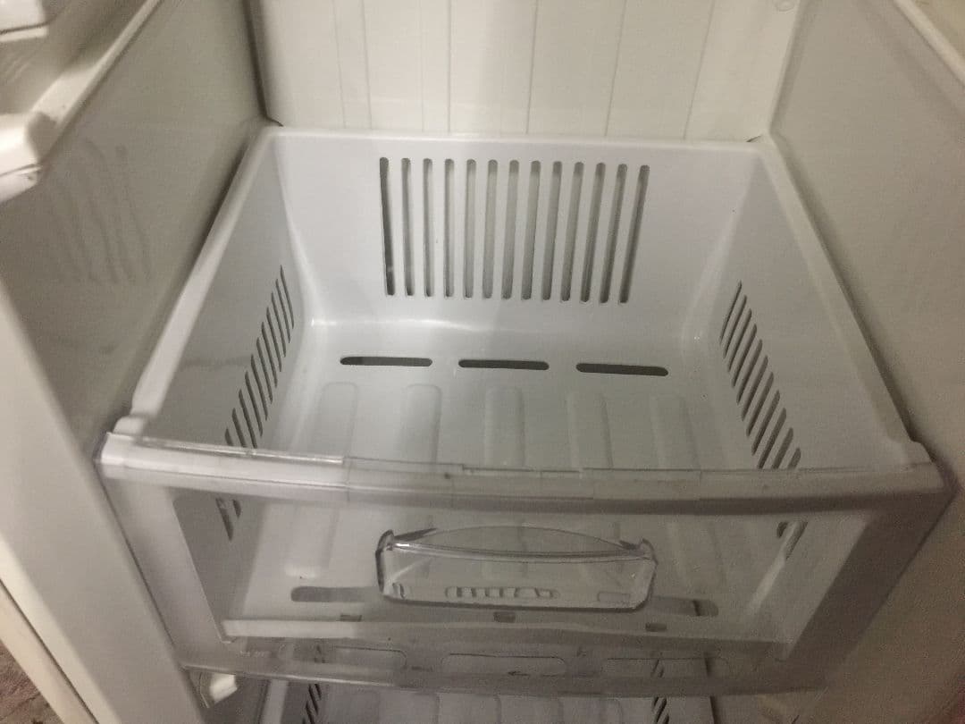 富士通 フリーザー ERF-F11N-C 冷凍庫 110L 2003年製 業務用