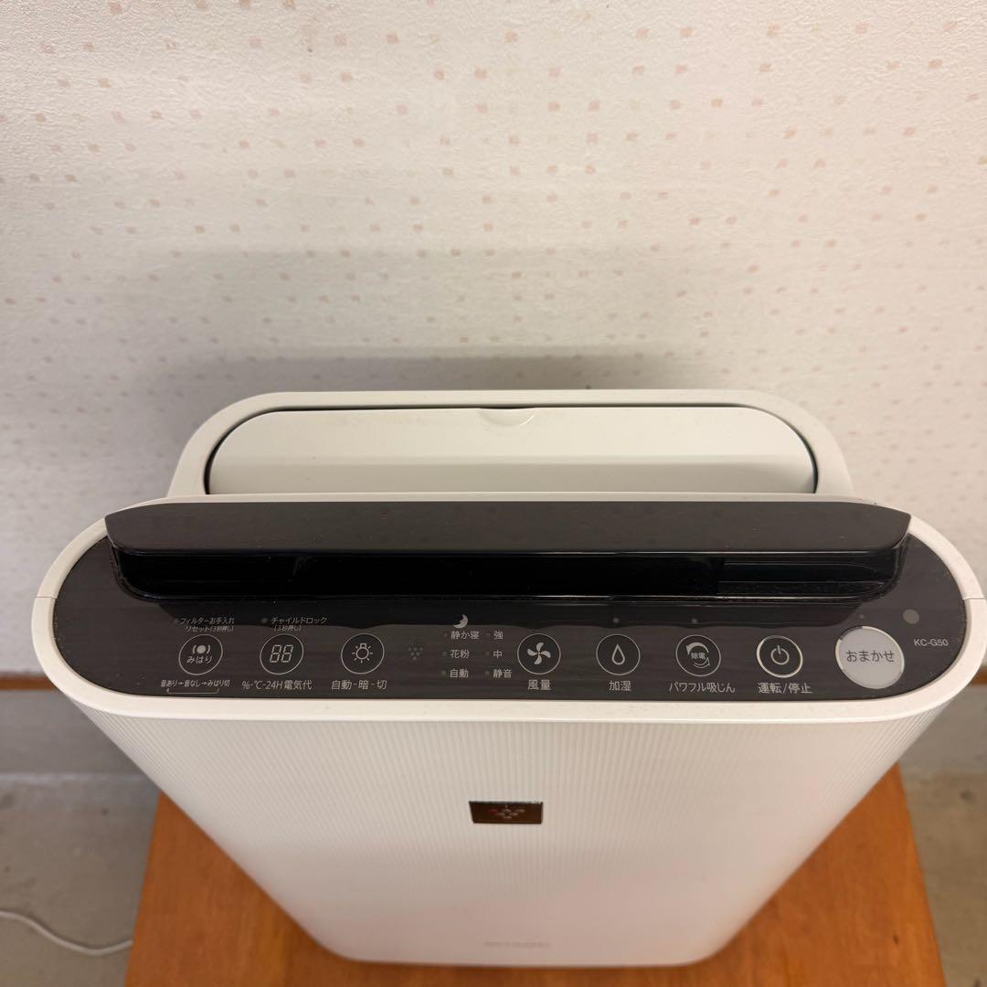 ● 極美品 SHARP 空気清浄機 KC-G50-W フィルター新品