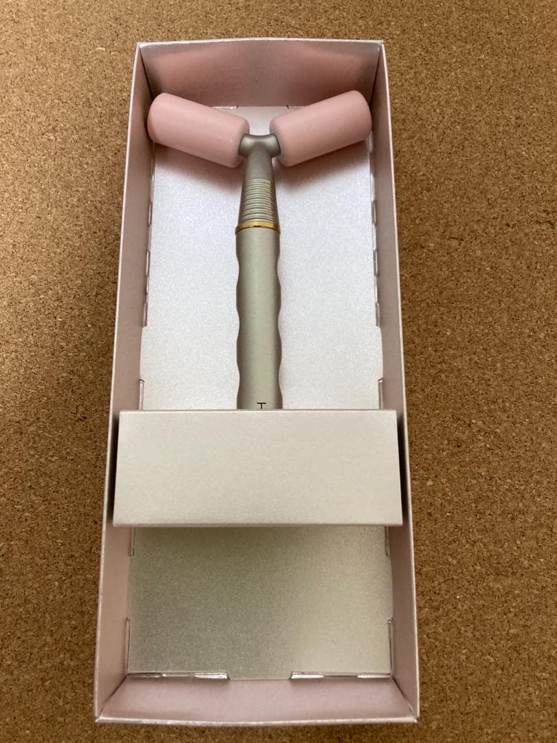 ＜美品/本体のみ未使用＞セラムアンジェ　美顔ローラー　説明書あり　訳あり