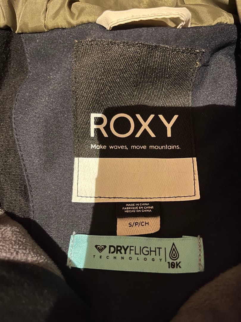 【特別値引】ROXY スノーボーウェア上下セット レディースSサイズ