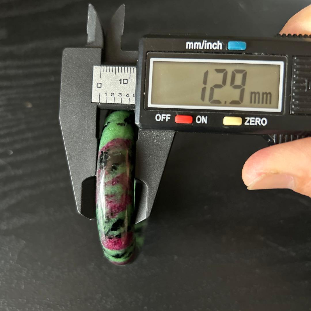 L628) ルビーインゾイサイト　バングル