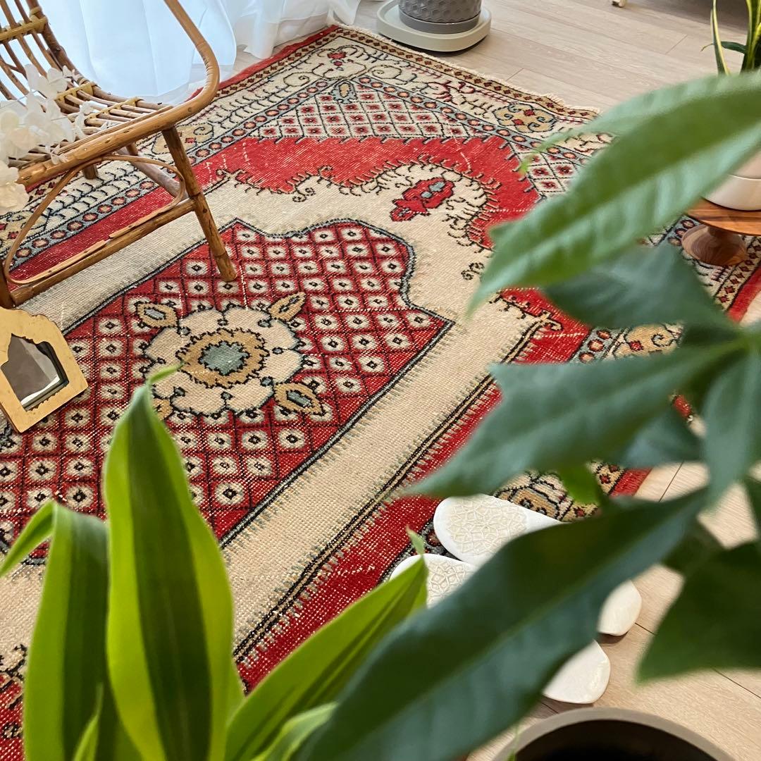 クラシカル柄✳︎117×209✳︎ 華やかレッド　ブラウン　トルコヴィンテージラグ