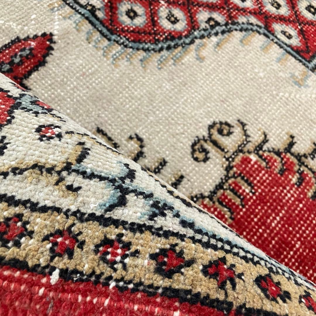 クラシカル柄✳︎117×209✳︎ 華やかレッド　ブラウン　トルコヴィンテージラグ