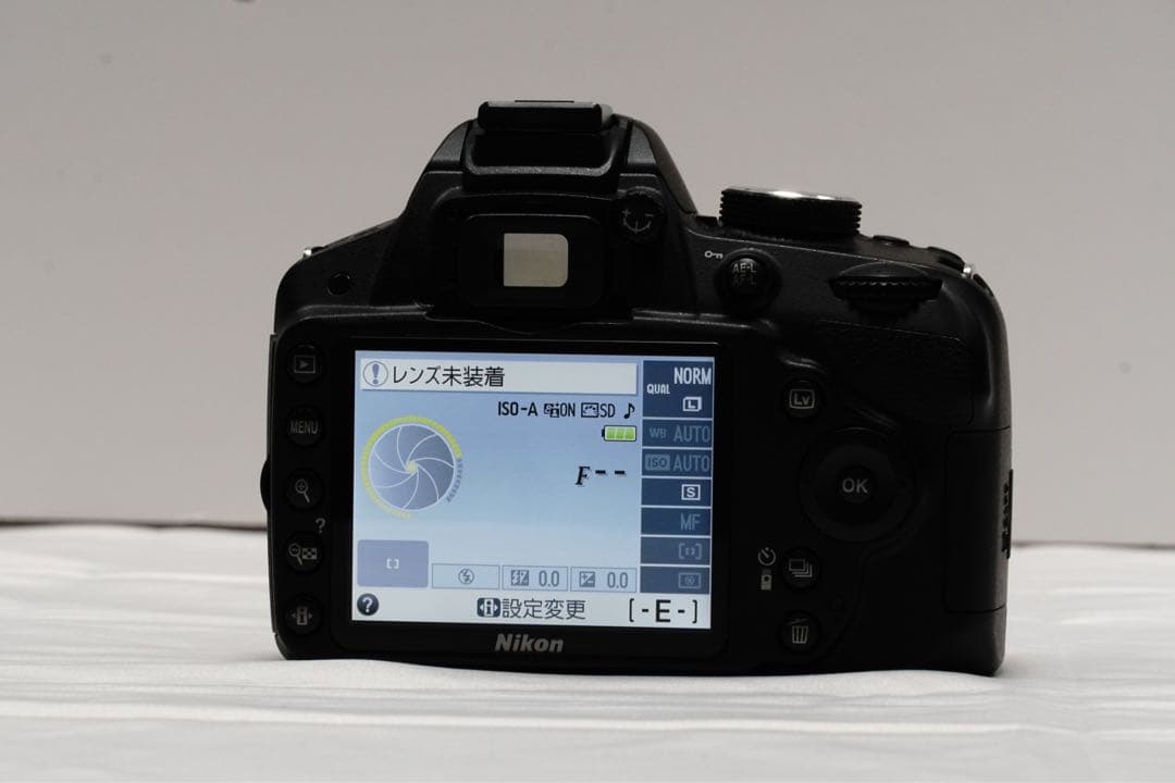 新品級 Nikon D3200 スマホ転送 ダブルズーム レンズセット 入門機