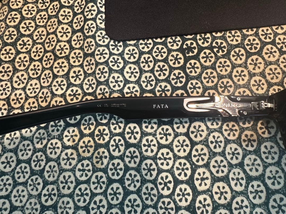 小物 Gentle monster FATA-01(BL)