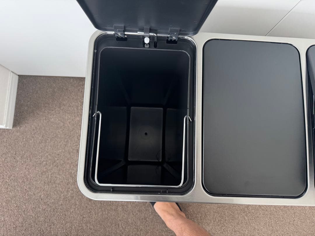 【新品】ステンレス製 3コンパートメント ゴミ箱