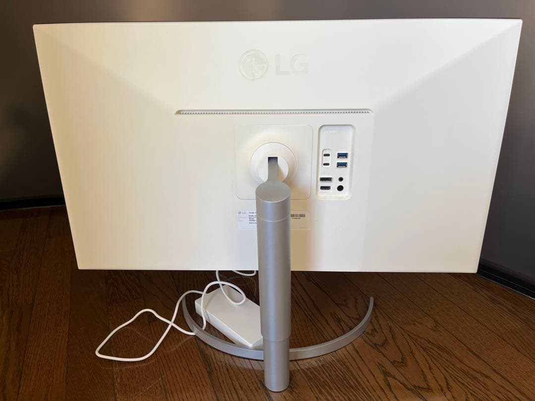 LG 4Kモニター UltraFine Display 32UL950-W