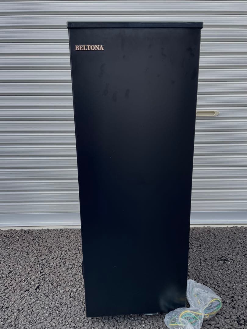 冷凍ゴミ箱　BELTONA BP 01B 冷凍ストッカー　使用2日間