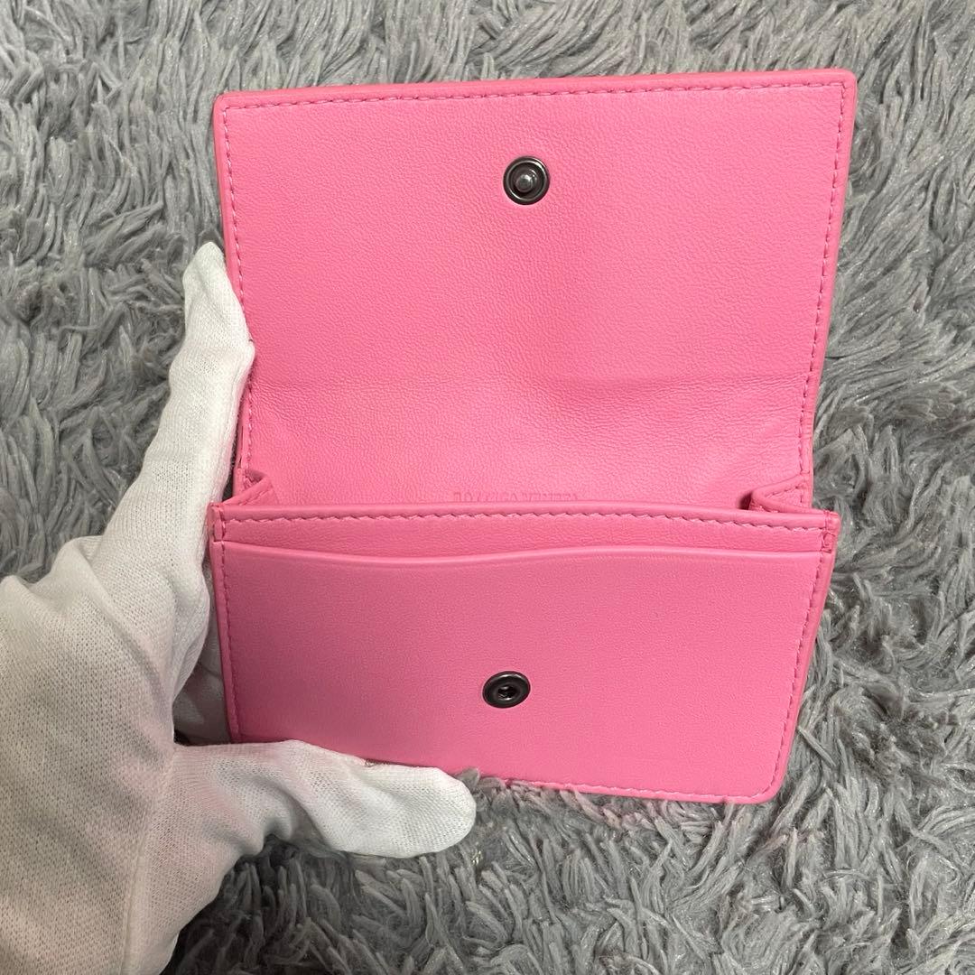 【未使用】BOTTEGA VENETA ピンク名刺入れ
