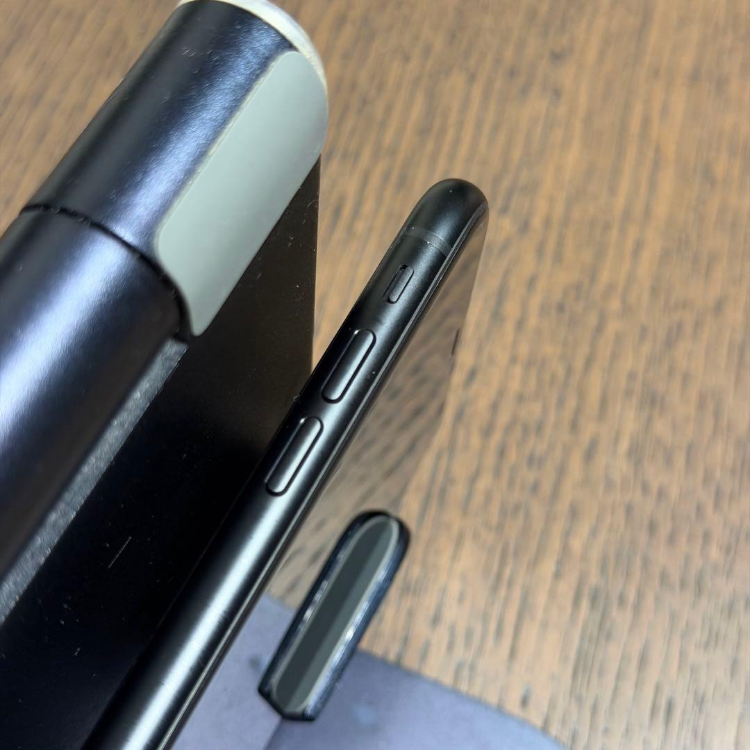 iPhone XR 128GB ブラック SIMフリー