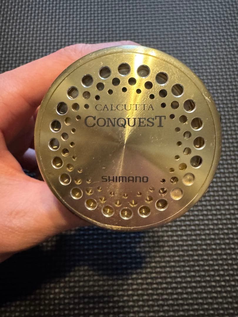 CALCUTTA CONQUEST 200 ベイトリール