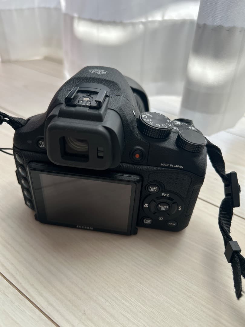 デジタルカメラ FUJIFILM X-S1