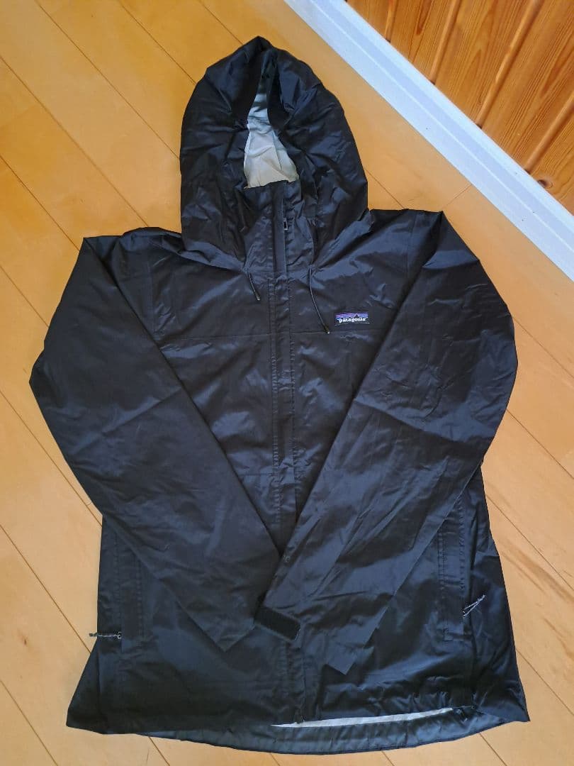 patagoniaトレントシェルジャケット