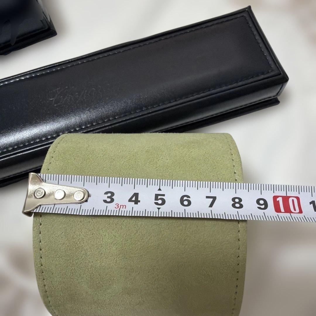 ヴァンクリーフ緑スエードバンド 時計ケース ショパール指輪と時計ケース空き箱