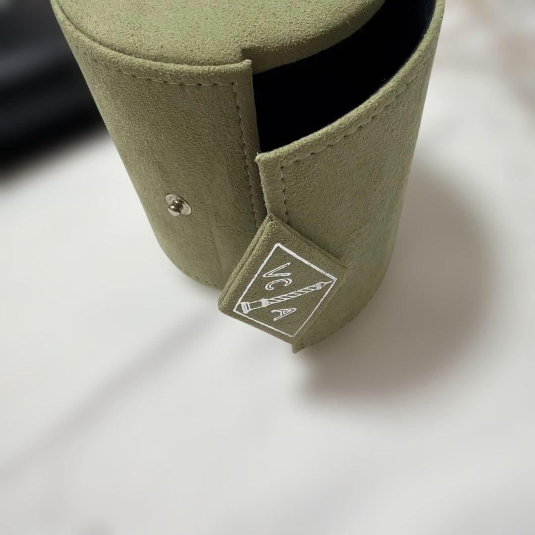 ヴァンクリーフ緑スエードバンド 時計ケース ショパール指輪と時計ケース空き箱