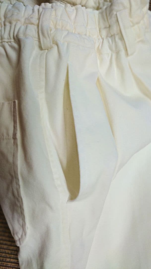 【美品】コムデギャルソン オムプリュス ホワイト 綿パン 男性Ｓで女性Lサイズ