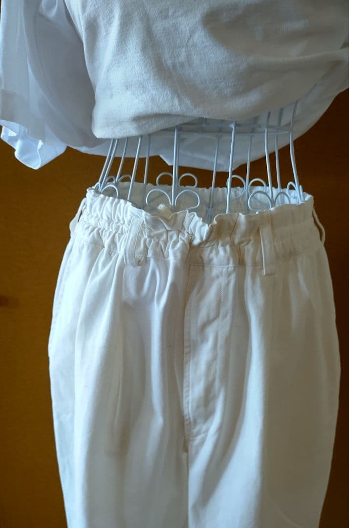 【美品】コムデギャルソン オムプリュス ホワイト 綿パン 男性Ｓで女性Lサイズ