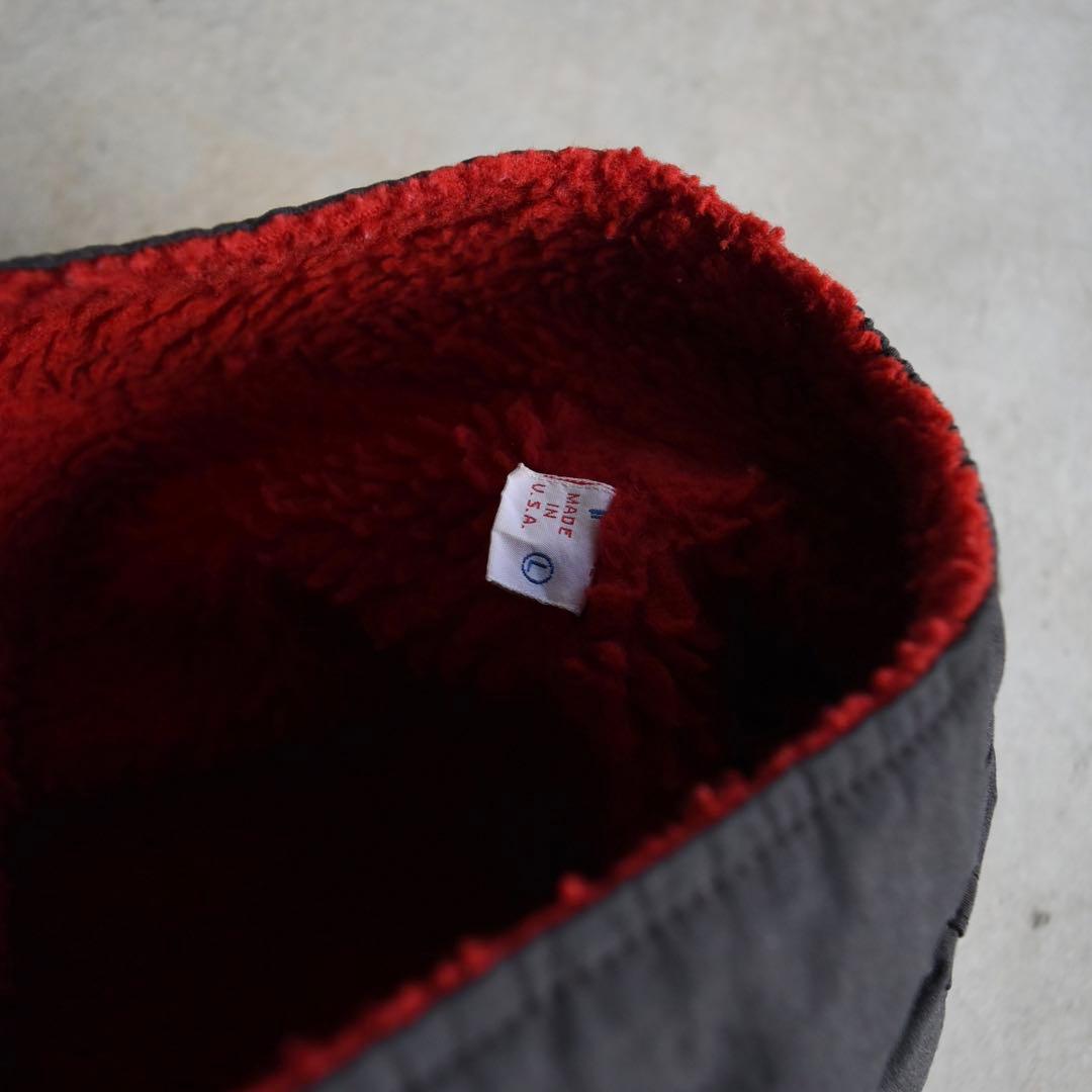 80s90s Because It's There イヤーフラップキャップ黒×赤