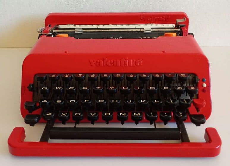 Olivetti オリベッティ Valentine タイプライター 赤バケツ