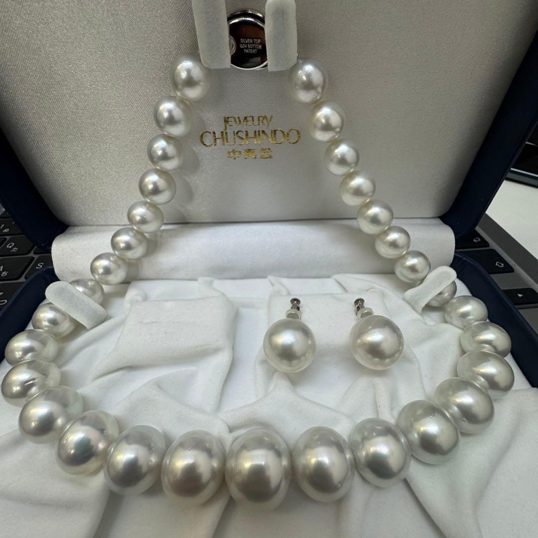 南洋真珠 大珠ネックレス イヤリングセット K14WG
