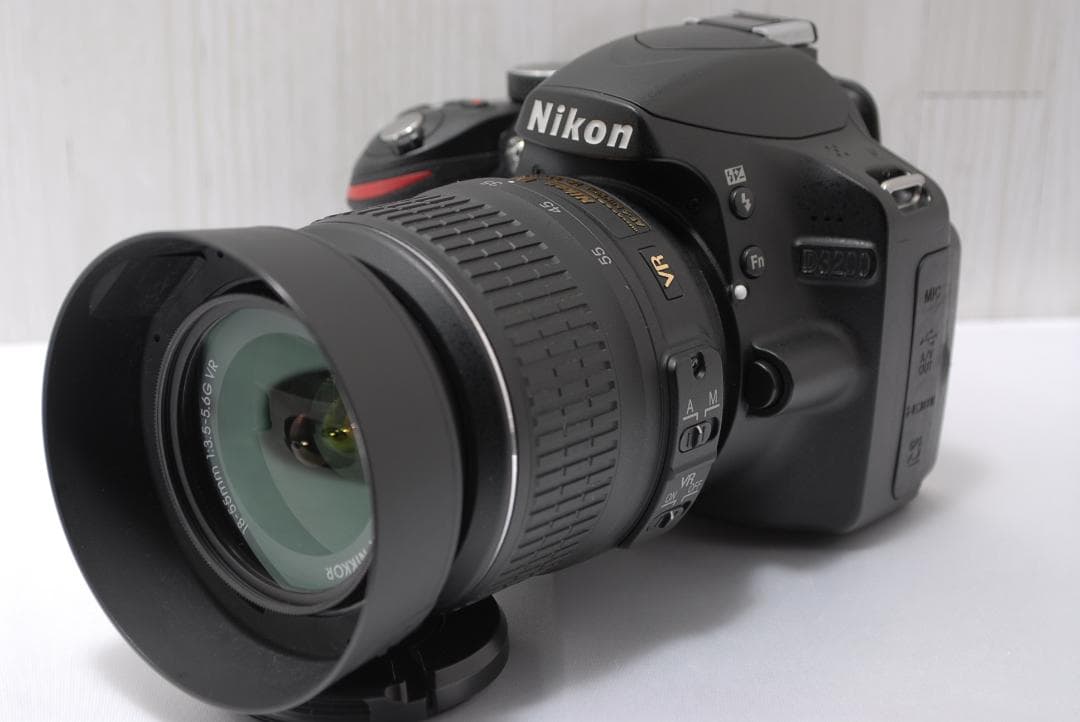 ✨元箱付き✨Nikon D3200 レンズキット 初心者 スマホ転送 一眼レフ