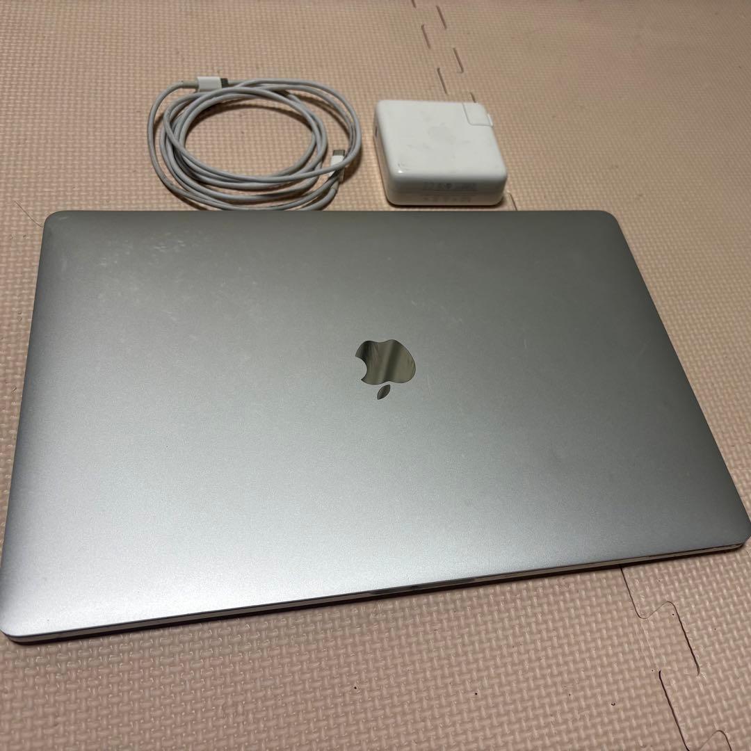 MacBook本体 MacBook Pro 15 2018 i7 16GB SSD 512GB