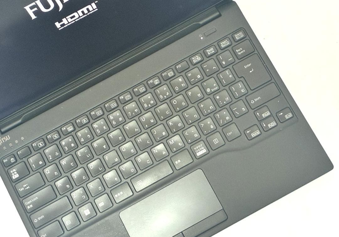 美品 2023年 軽量 薄型 LIFEBOOK WU2/H1 i5 13世代