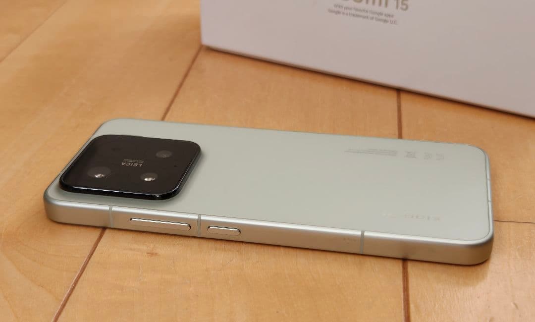 【美品】xiaomi 15 国内版 12/256 グリーン