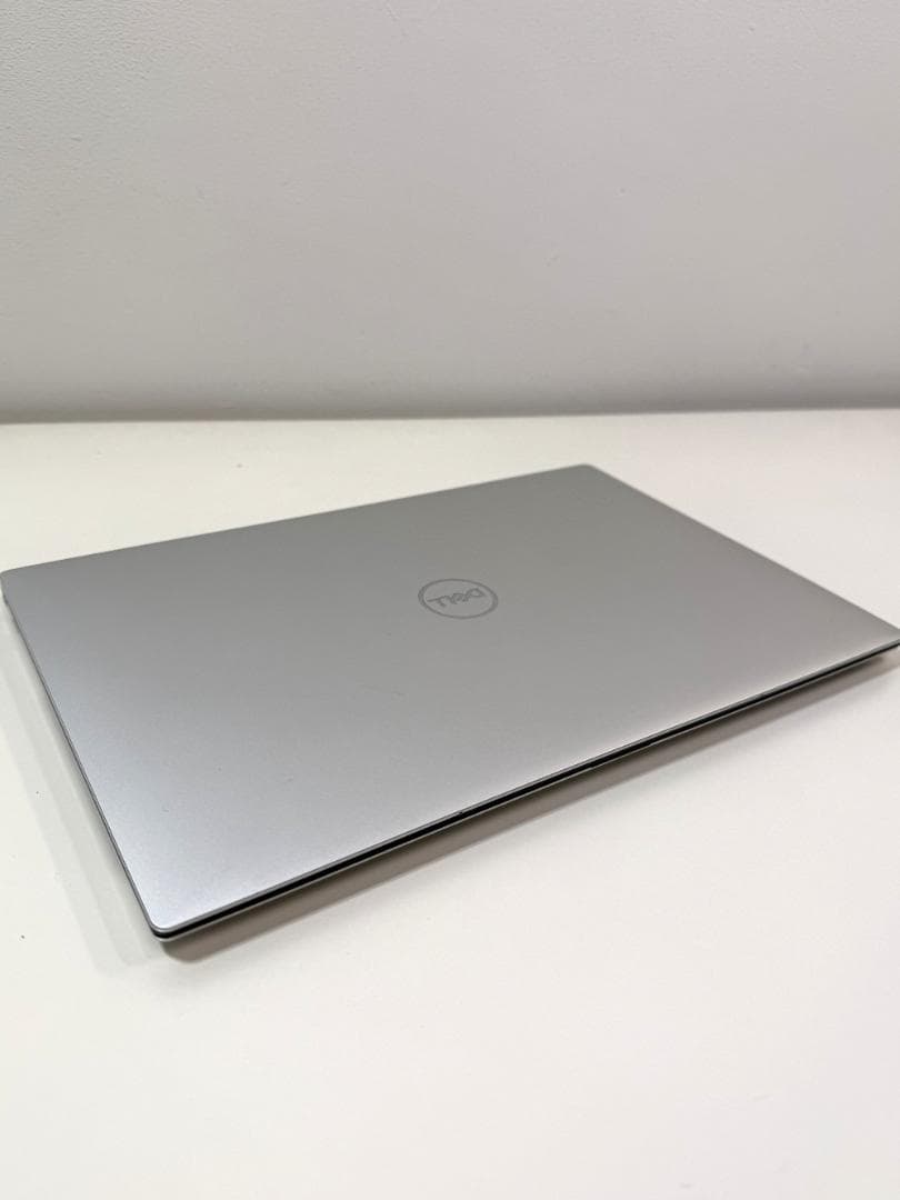 Dell XPS 13 9300 プラチナ
