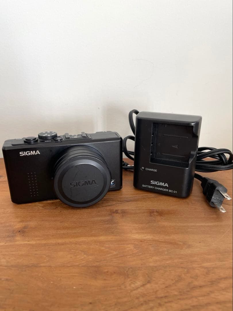 デジタルカメラ SIGMA DP2X