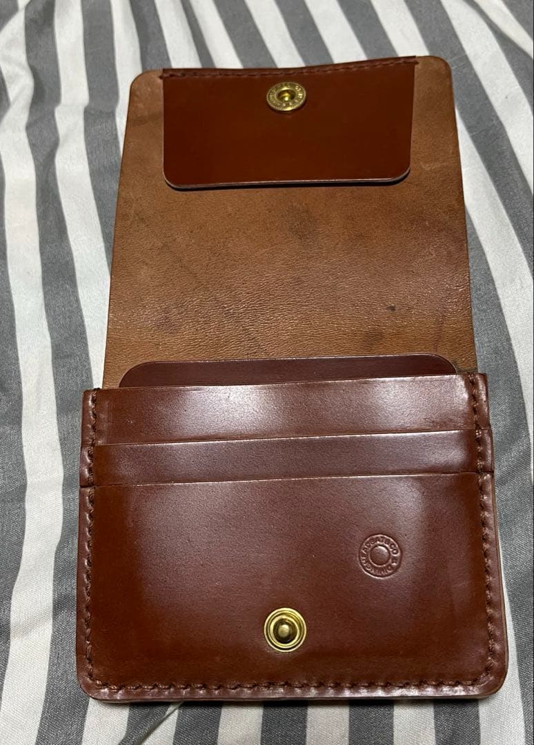 i*m様 ホーウィン社製シェルコードバン　マーブルダークコニャック 折り財布