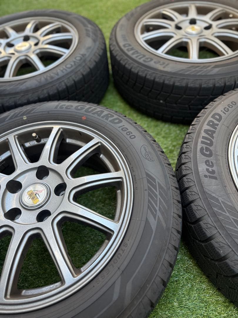 90系ヴォクシーYOKOHAMAiceGUARD205/60R16 バリ山