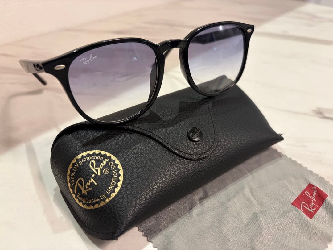 大人気⭐︎Ray-Ban レイバン RB4259-F ブルーグラデーション