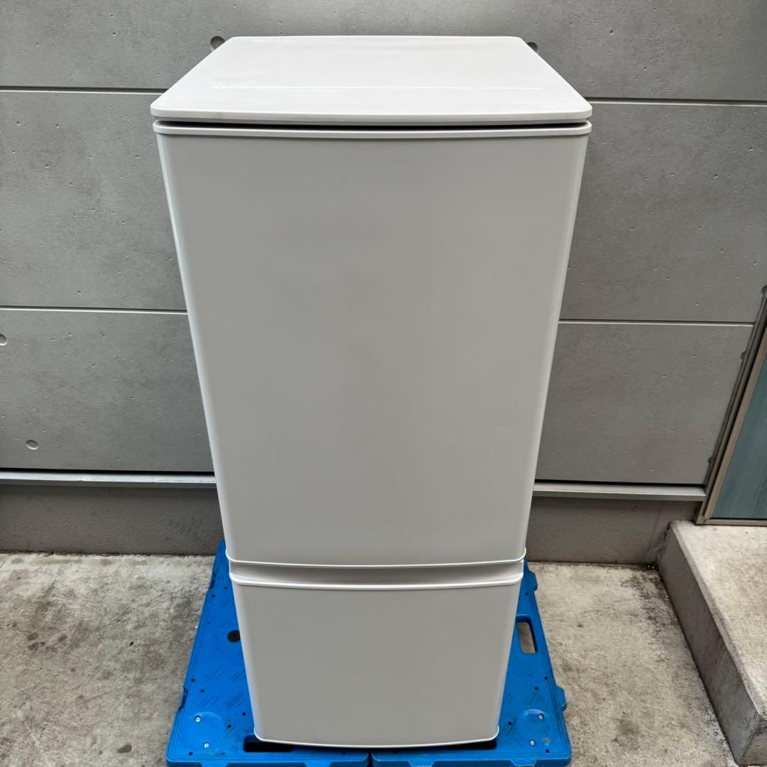 248⭐️2024年製美品★三菱電機　冷蔵庫　自動霜取り　一人暮らし　ホワイト