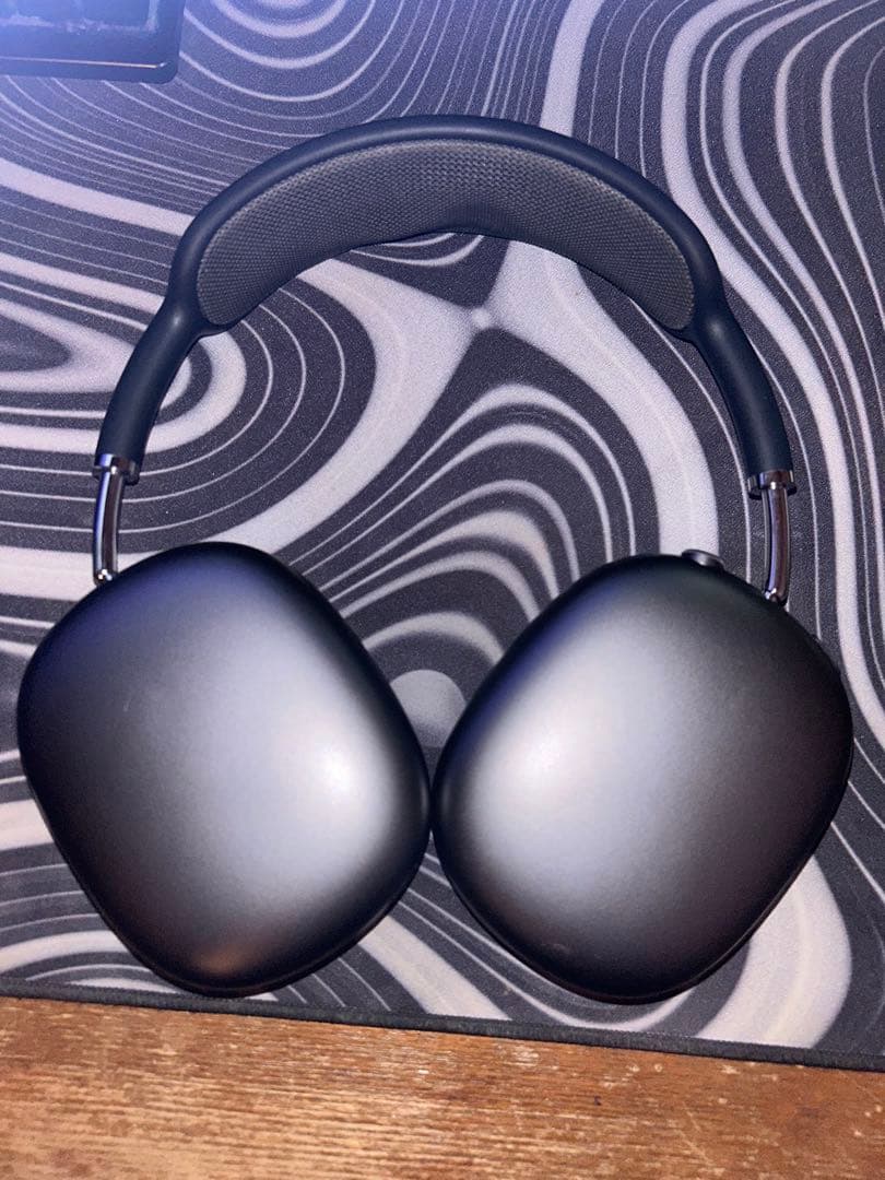 AirPods MAX ブラック