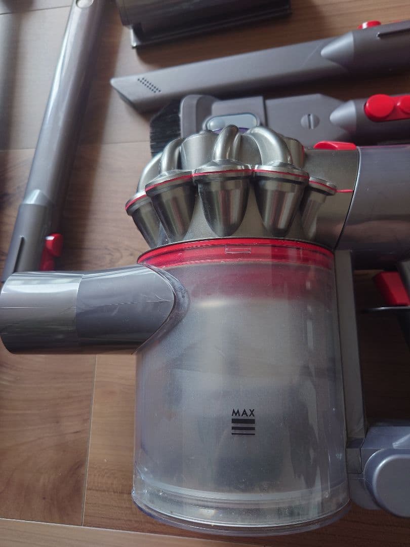 Dyson V8 スティッククリーナー 本体 各種アタッチメント
